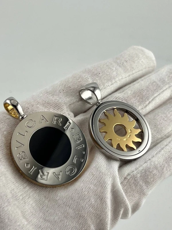 Bvlgari BVLGARI TONDO SET, TWO PENDANTS ON THE CHAIN BVLGARI PENDANT SET 3