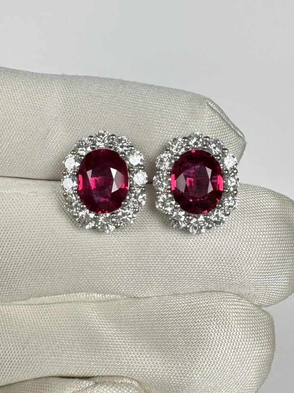 Earrings without a brand MOZAMBIQUE OVAL RUBY 2.04-2.03 CT "RED—INTENSE TO VIVID RED" EARRINGS (GRS) NN.R2.04-2.03CT 5