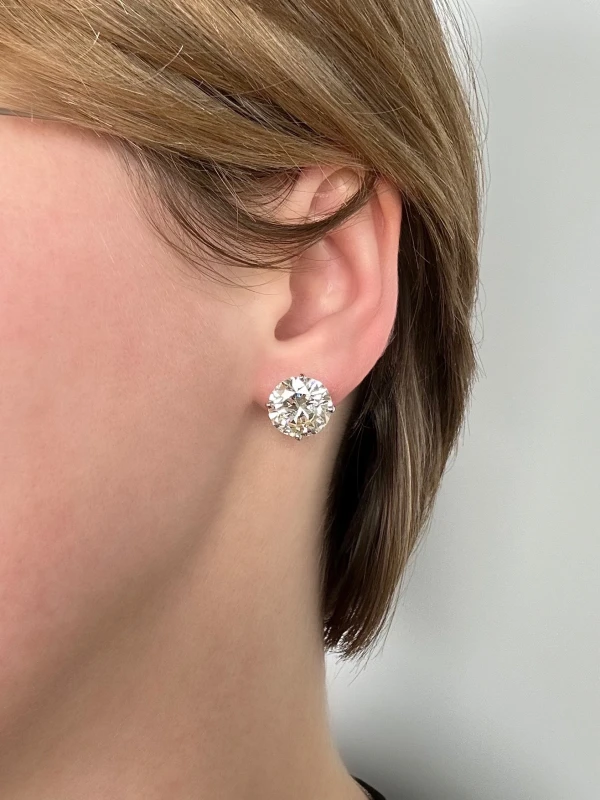СЕРЬГИ NO NAME ROUND DIAMOND 5.80-6.10 N-P/VVS-VS EARRINGS NN5.80-6.10 N-P/VVS-VS 2