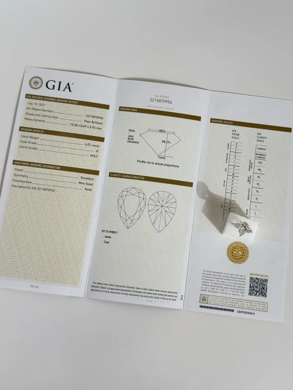 No name PEAR DIAMOND 4.01 CT D/VVS2 RING (GIA) NN4.01D/VVS 5