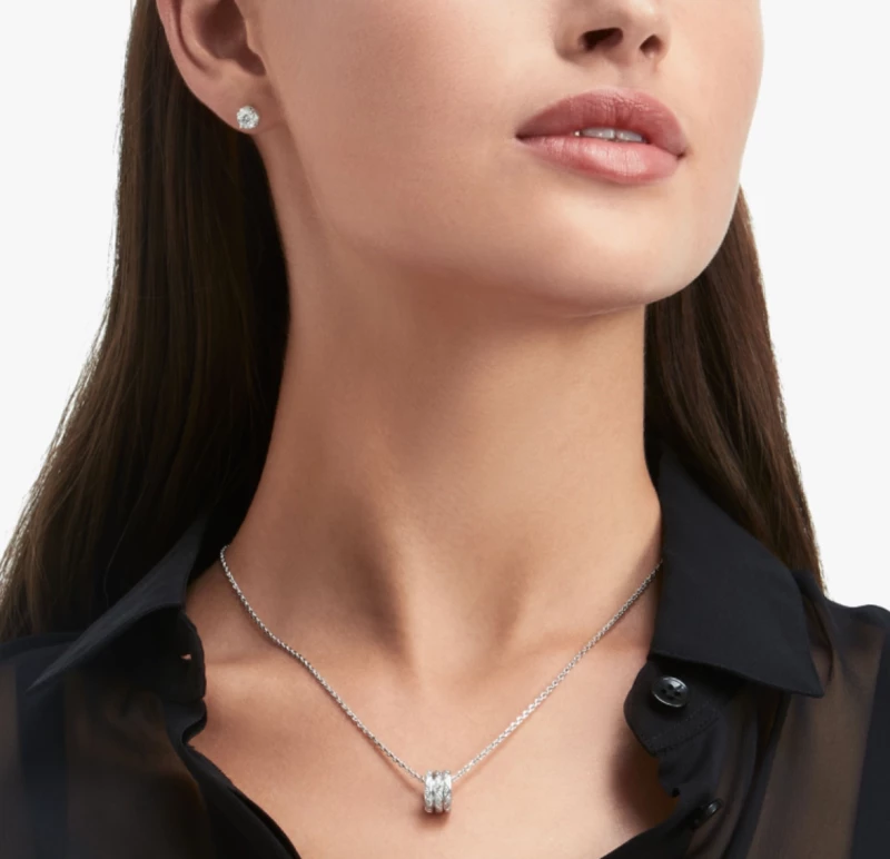 GRAFF Laurence Graff Signature Pavé Diamond Pendant RGP700 1