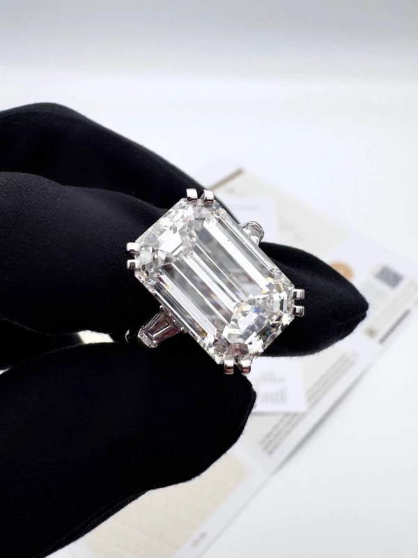 СЕРЬГИ NO NAME DIAMOND RING 14.22 CT E/SI1 (GIA) 14.22 CT E/SI! 4