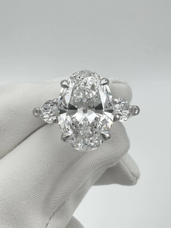 No name OVAL DIAMOND 5.01 CT E/VVS2 RING (GIA) NN5.01-200 2