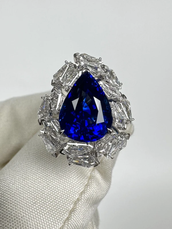 Earrings without a brand PEAR SAPPHIRE 4.6 CT "ROYAL BLUE" RING (GUILD) SAP 4.67CT 3