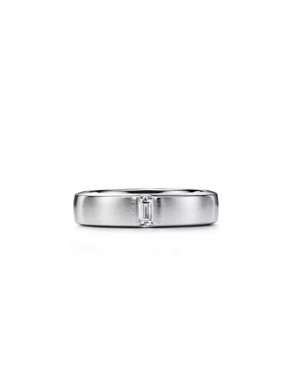 Satin Finish Ring in Platinum with a Diamond (SIZE 64)