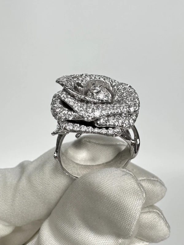 Dior DIOR “Rose Bagatelle” Cocktail Ring in white gold and diamonds (size 53) 7319424860320 3