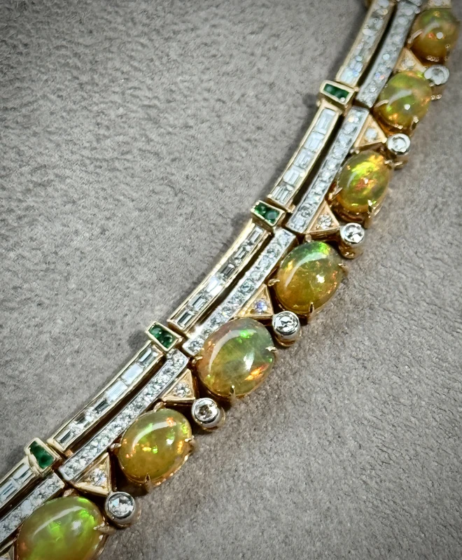 RalfDiamonds OPAL, DIAMONDS & EMERALDS NECKLACE RDwhiteopalescence 6