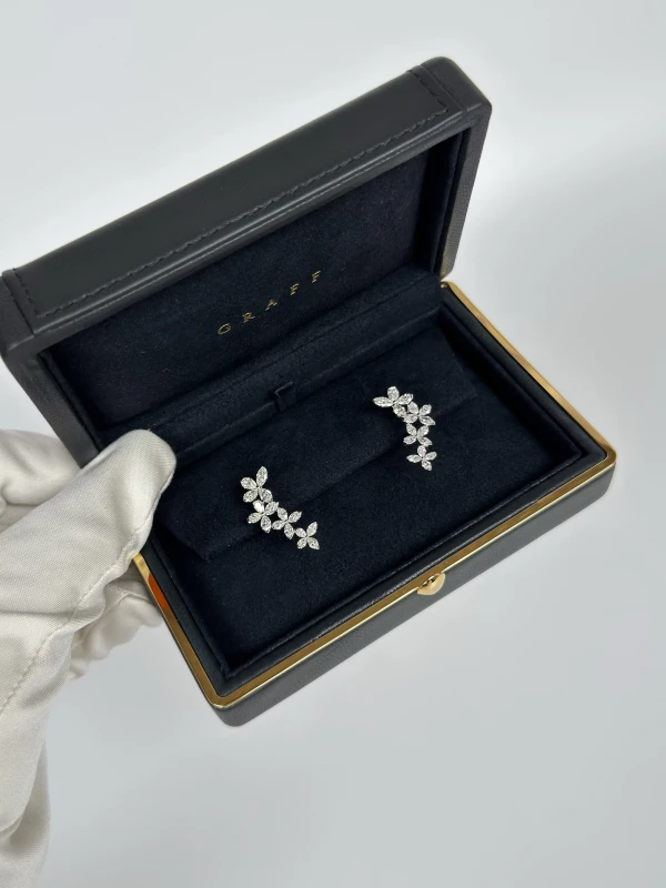 GRAFF Classic Butterfly Petite Diamond Ear Climber RGE1819 4