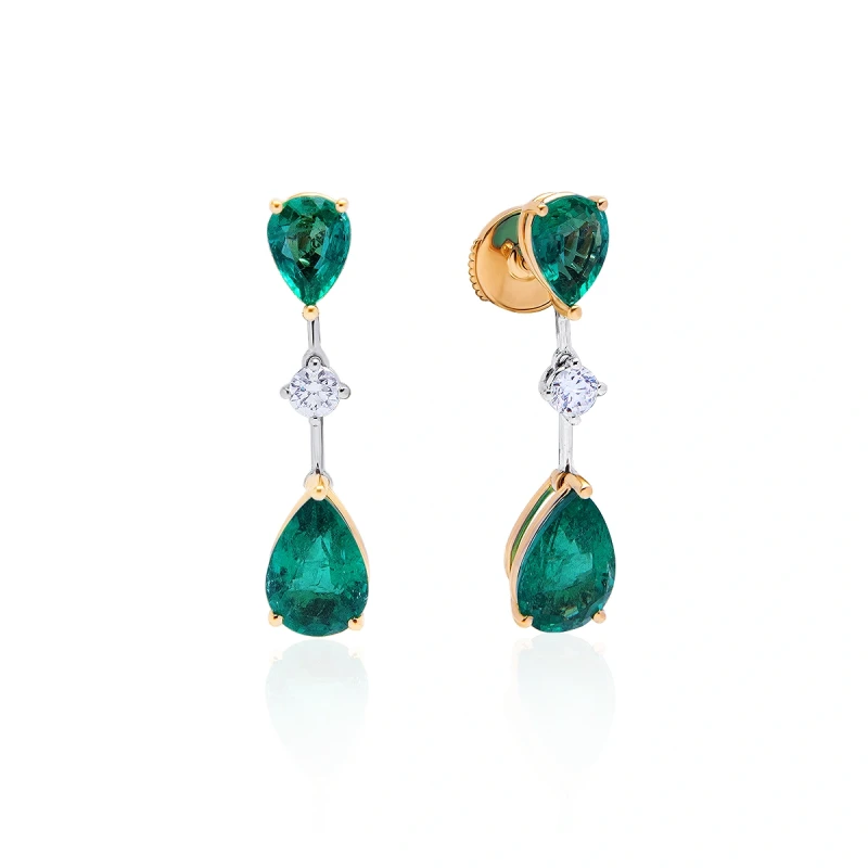 PEAR EMERALDS AND DIAMONDS EARRINDS