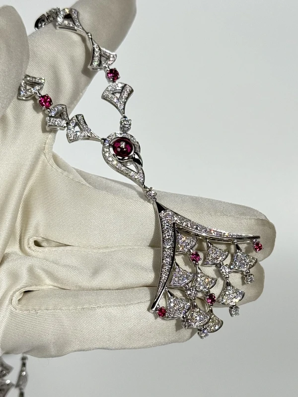 Bvlgari DIVA'S DREAM NECKLACE 354080 6