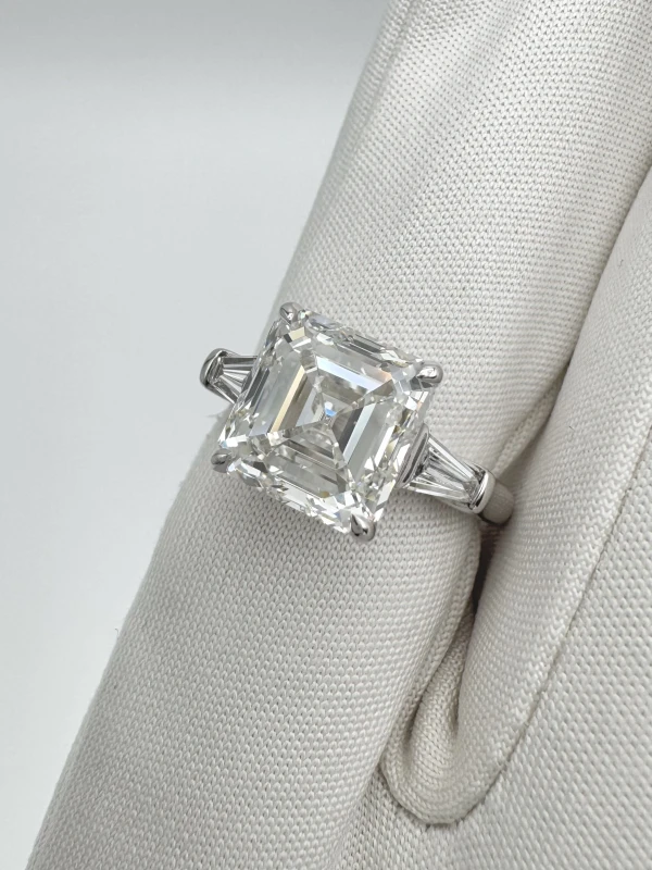 Earrings without a brand ASHER DIAMOND 4.01 CT H/VS1 RING (GIA) NN4.01H 4