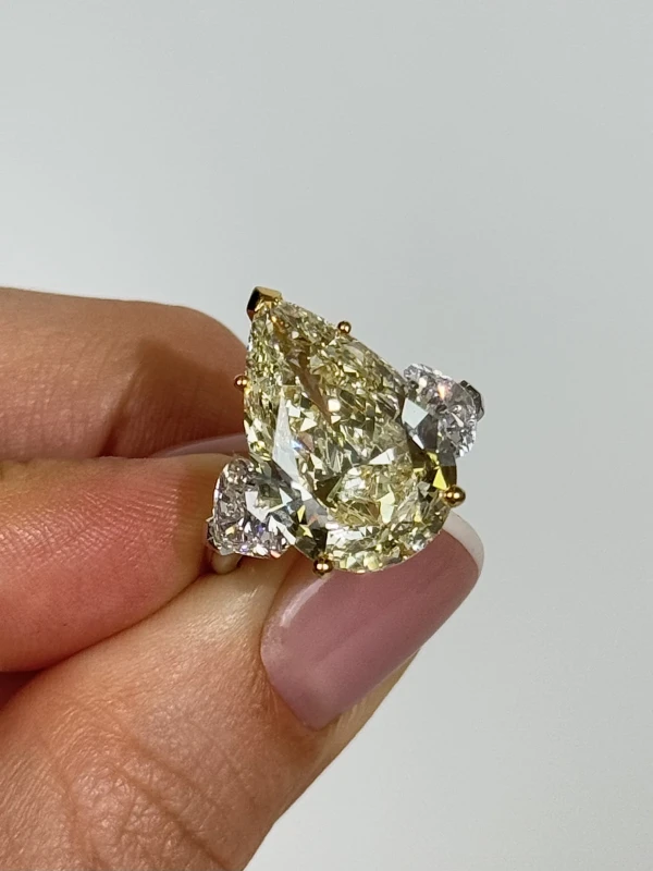 Graff PEAR DIAMOND 8.09 CT W to X/VS2 RING (GIA) GR8.09 3