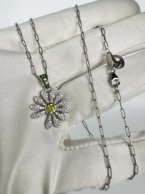 Jacob & Co Jacob & Co. X PEACEMINUSONE Yellow Diamond With Pavé Pendant PD-GG-WG 5