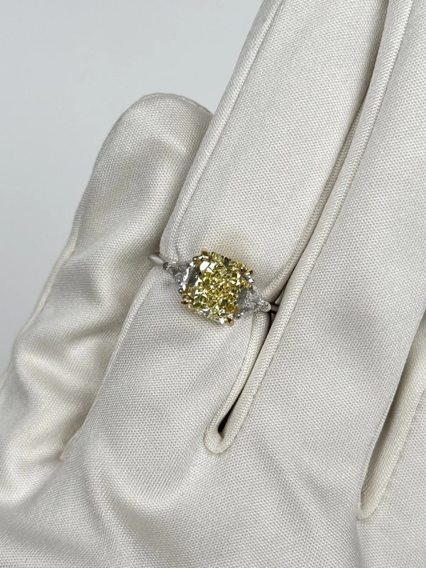 YANUSH GIOIELLI DIAMOND RING 3.22 CT Y to Z/VS2 RING (GIA) YR30603TT 5