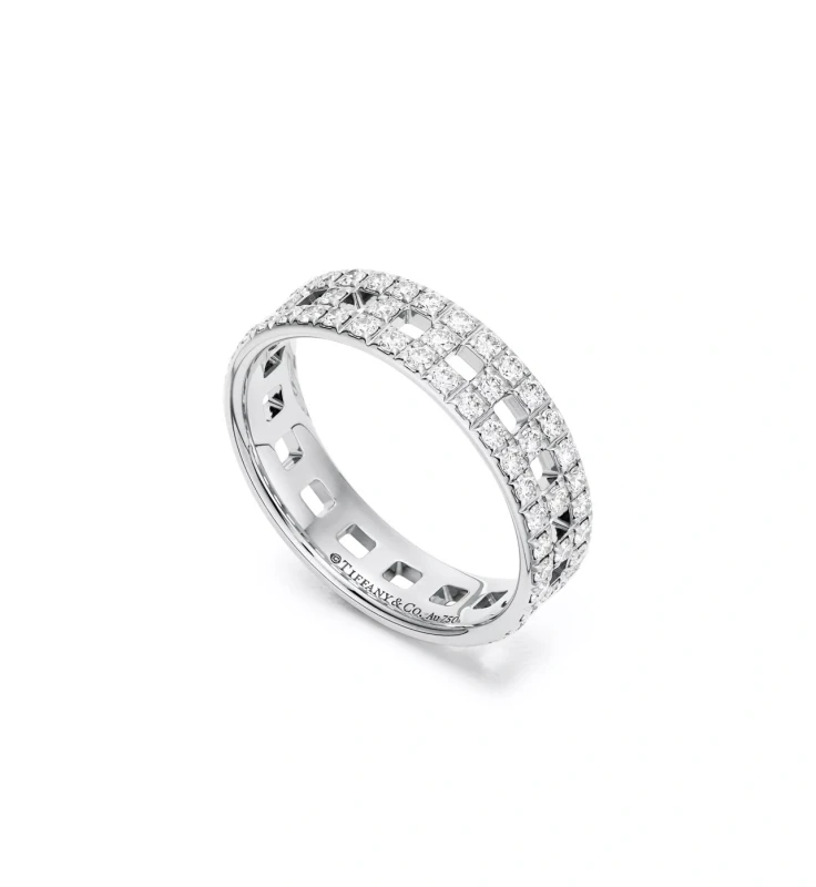 TRU RING WHITE GOLD DIAMONDS (SIZE 52)