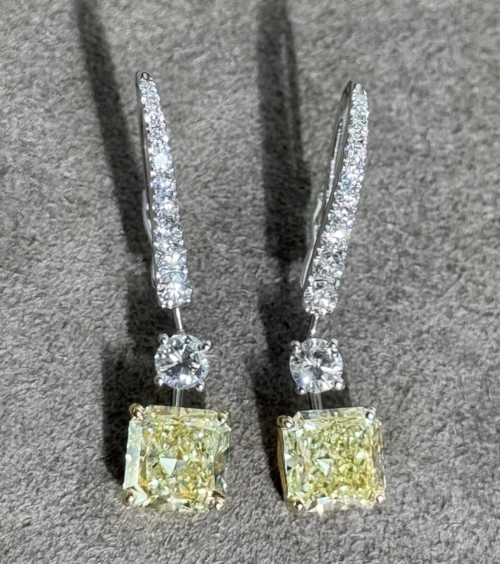 GRAFF DIAMOND EARRINGS 2.04 - 2.01 CT GE 2.04 - 2.01 CT 4