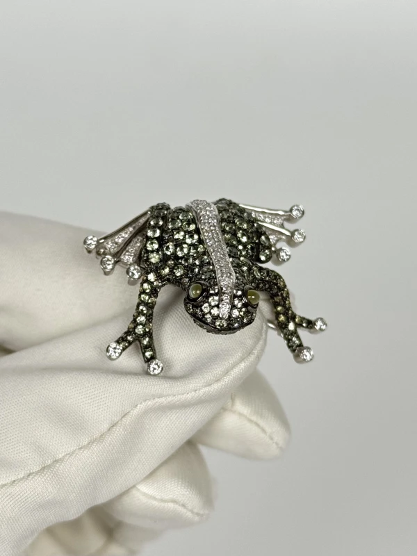 Schreiner BROOCH DIAMOND FROG GIOB006402 3