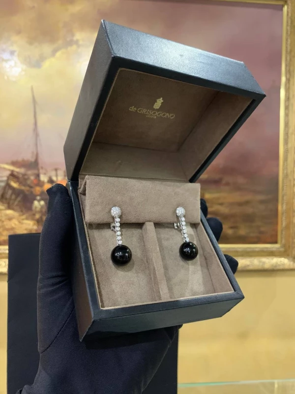 De Grisogono BOULE, ONYX AND DIAMOND EARRINGS 12117/17 8