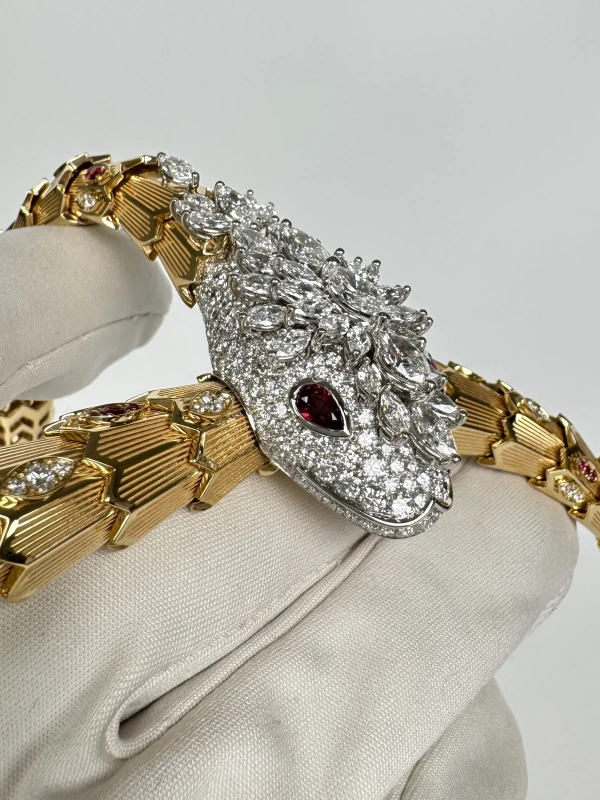 Bvlgari HIGH JEWELRY SERPENTI NECKLACE N2364 5