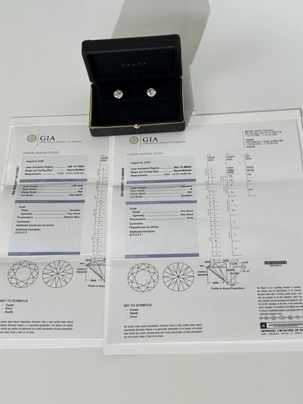 GRAFF ROUND DIAMOND 4.36-4.35 CT G/VS1-VS2 EARRING GR 4.36-4.35 CT 4