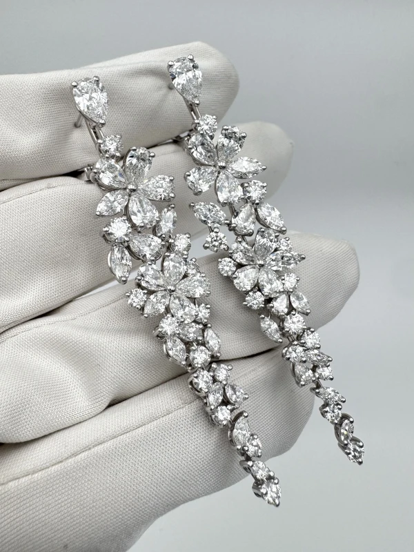 GRAFF CARISSA EARRINGS WHITE ROUND AND PEAR DIAMONDS RGE1175 4