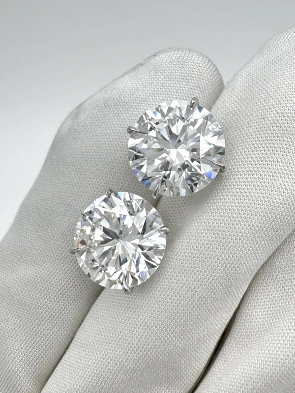 СЕРЬГИ NO NAME ROUND DIAMONDS 5.31-5.19 CT G/VS EARRING (GIA) NN5.31-5.19 CT G/VS 5