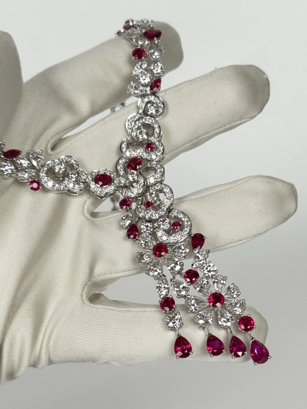 GRAFF NUAGE NECKLACE RGN452 5