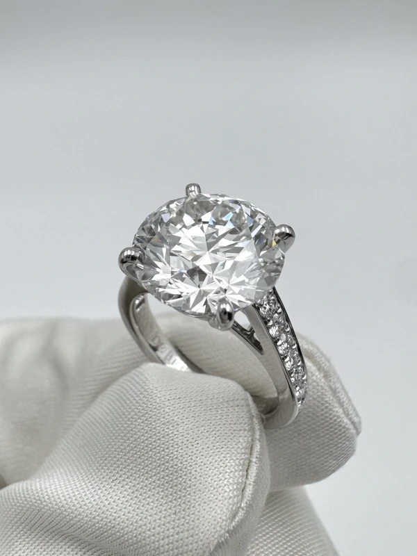 De Beers ROUND DIAMOND 4.53 CT F/VS2 RING EXEXEX (GIA) J 1DN03B 40P 45 5