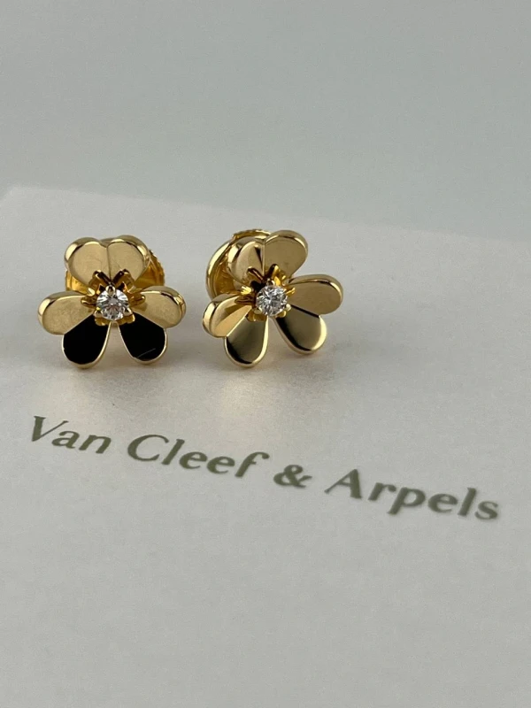 Van Cleef & Arpels FRIVOLE EARRINGS, MINI MODEL VCARP0J300 4