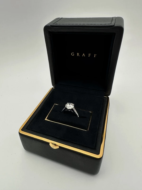 GRAFF DIAMOND 2.04 CT D/VS1 RING  (GIA) GR2.04CTD/VS1 1