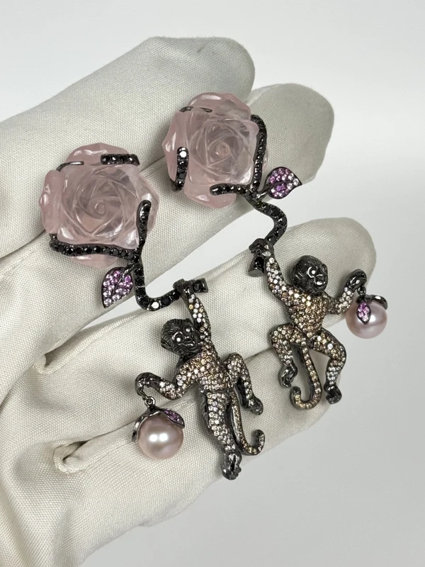 LYDIA COURTEILLE JEWELRY  MONKEY EARRING 552084 4