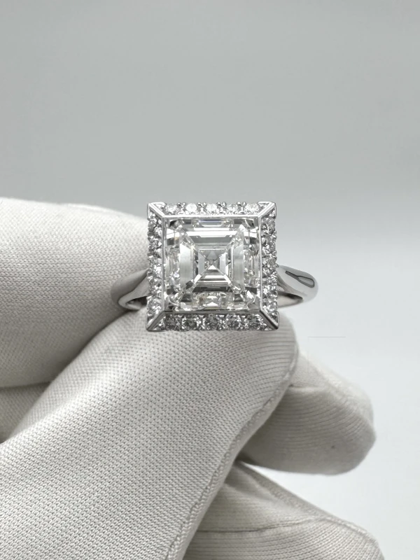 Earrings without a brand SQUARE EMERALD DIAMOND 2.02 CT G/SI1 RING (GIA) nn2.02 G/SI1 2