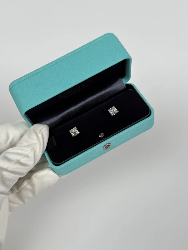 Tiffany & Co RINCESS DIAMOND 1.23 - 1.22 CT F/VVS1-VS2 EARRINGS TCo1.23-1.22F/VVS-VS 5