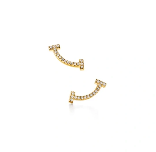 Smile Mini Earrings in Yellow Gold with Diamonds
