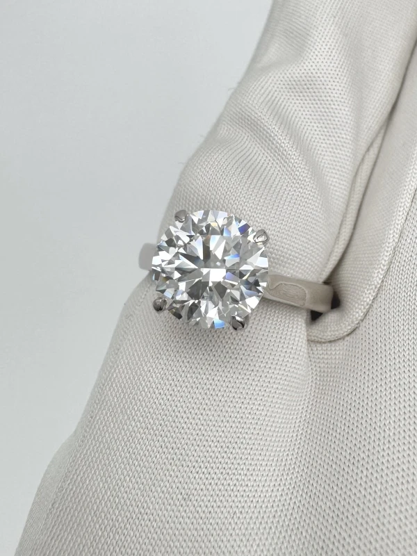 No name ROUND DIAMOND 3.08 CT E/VVS1 EXEXEX RING (GIA) NN3.08 5