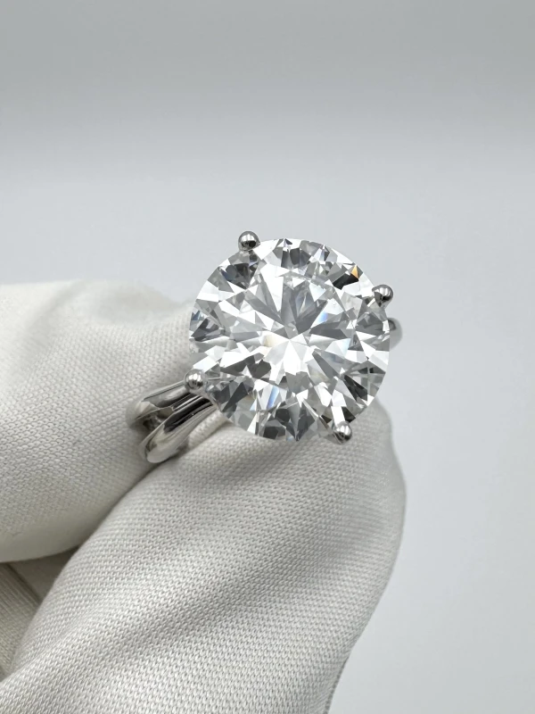 No name ROUND DIAMOND 5.03 CT F/VVS2 RING (GIA) NN5.03 F/VVS2 2