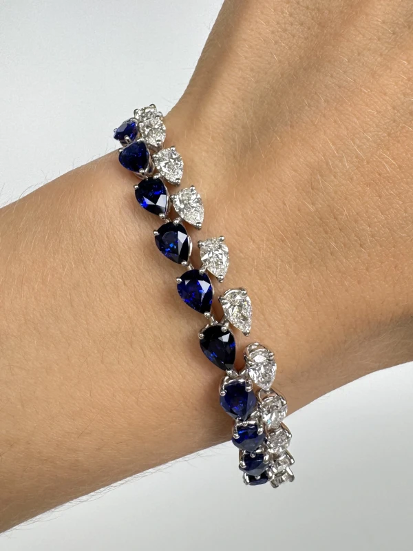 Graff Pear Shape Sapphire and Diamond Bracelet (SIZE 18) RGB294 6