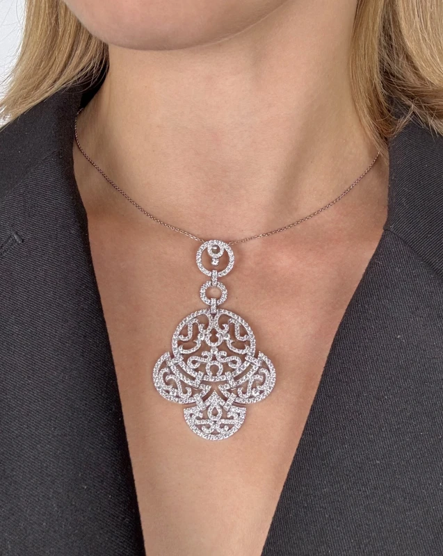 Jacob & Co LACE COLLECTION PENDANT WHITE GOLD 91636676 2