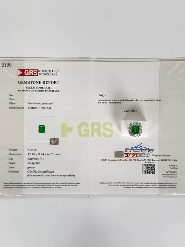 No name EMERALD 5.44 CT GREEN RING (GRS) NN5.44 CT 5