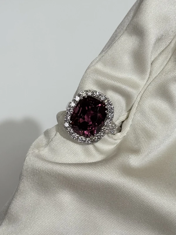 Earrings without a brand SPINEL 8.31 CT AND DIAMOND RING (SIZE 54) NN8.31 4