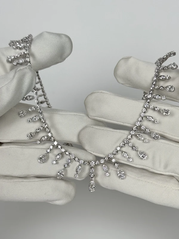 GRAFF White Gold White Pear Shape and Round Diamond  Fringe 20.15 ct Necklace RGN977 4