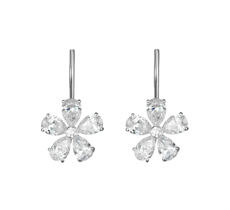 С БРИЛЛИАНТАМИ 2.24 CT