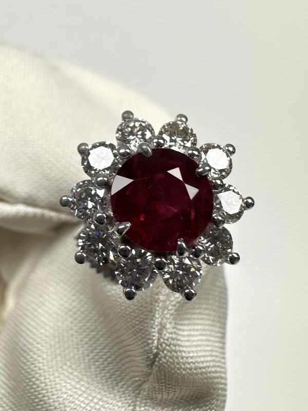 DeRosa Ruby 2.63 ct and Diamond 1,30 ct Earrings E5963931 4