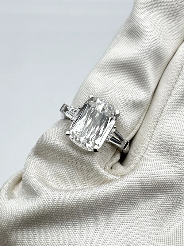 DeRosa Exclusive Ashoka Diamond 5.02 ct F/VS1 Ring (GIA) B471554B 4