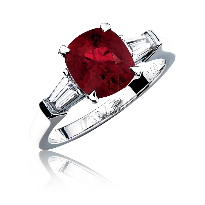 CUSHION RUBY 2.50 CT "PIGEON'S BLOOD" RING (SIZE 51)