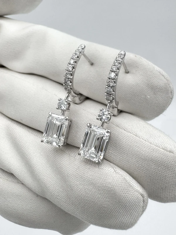 СЕРЬГИ NO NAME EMERALD DIAMOND 2.01-2.17 D-E/VVS2 EARRING (GIA) NN2.01-2.17 D-E/VVS2 5