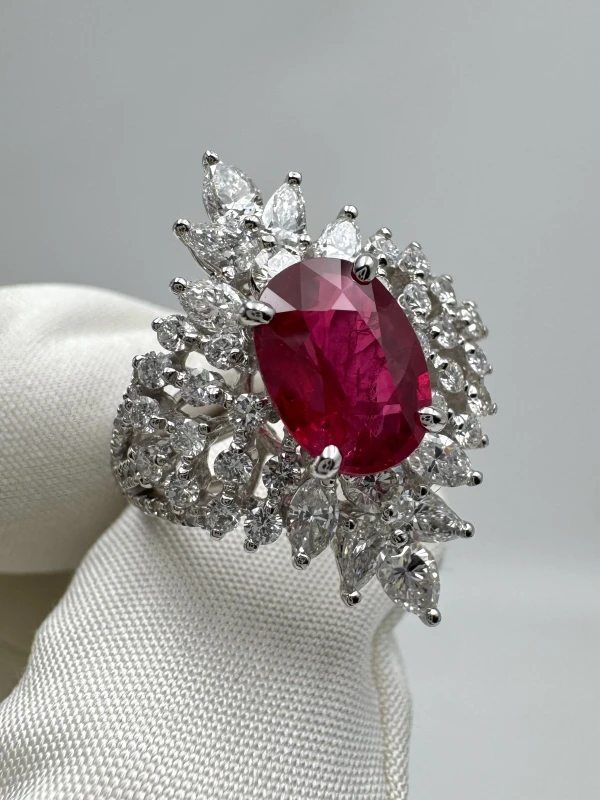 Earrings without a brand RUBY 3.40 CT & DIAMOND 1.73 CT RING (SIZE 53) NNRuby2.15 2