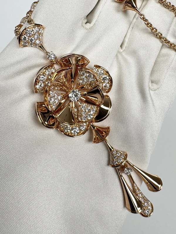 Bvlgari DIVA DREAM NECKLACE ROSE GOLD 407872 5