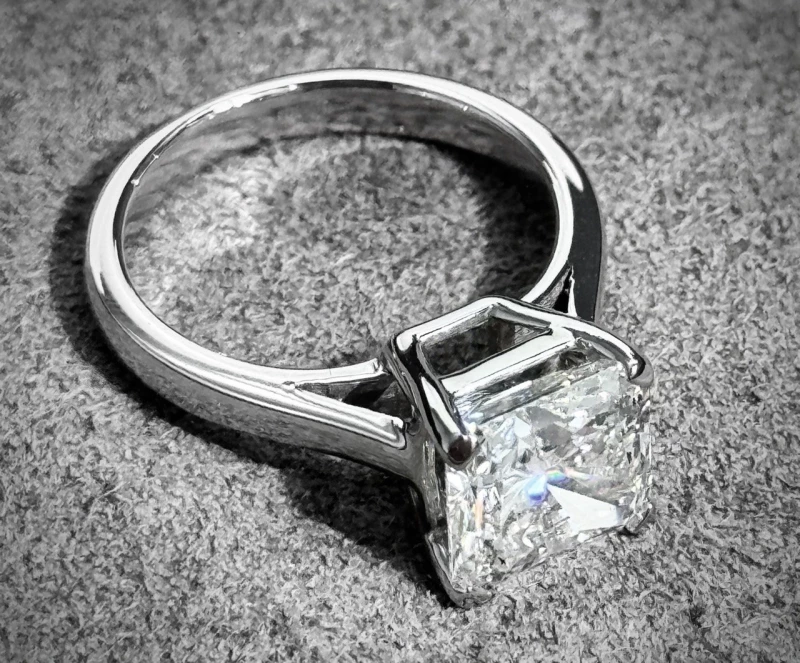 No name DIAMOND RING 3.00 CT J/I 3.00 CT J/I 3