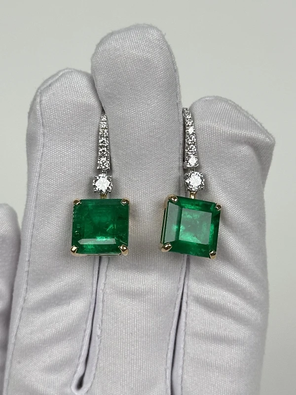 No name СЕРЬГИ С ИЗУМРУДАМИ 7.88-8.14CT GRS (COLOMBIA, VIVID GREEN) 7.88-8.14 Vivid Green 2